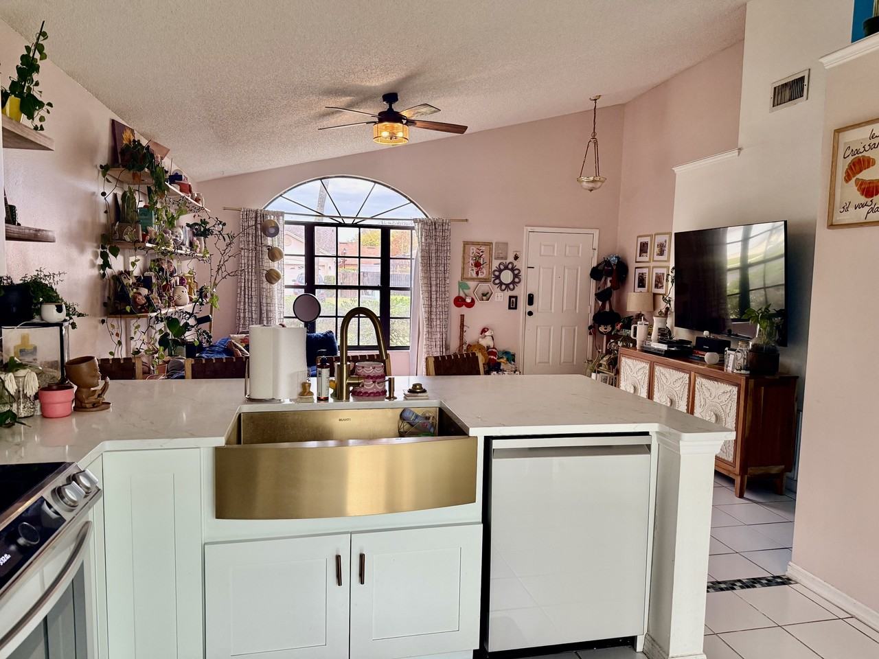 Shotgate Ct #1 - Photo 5 of 21