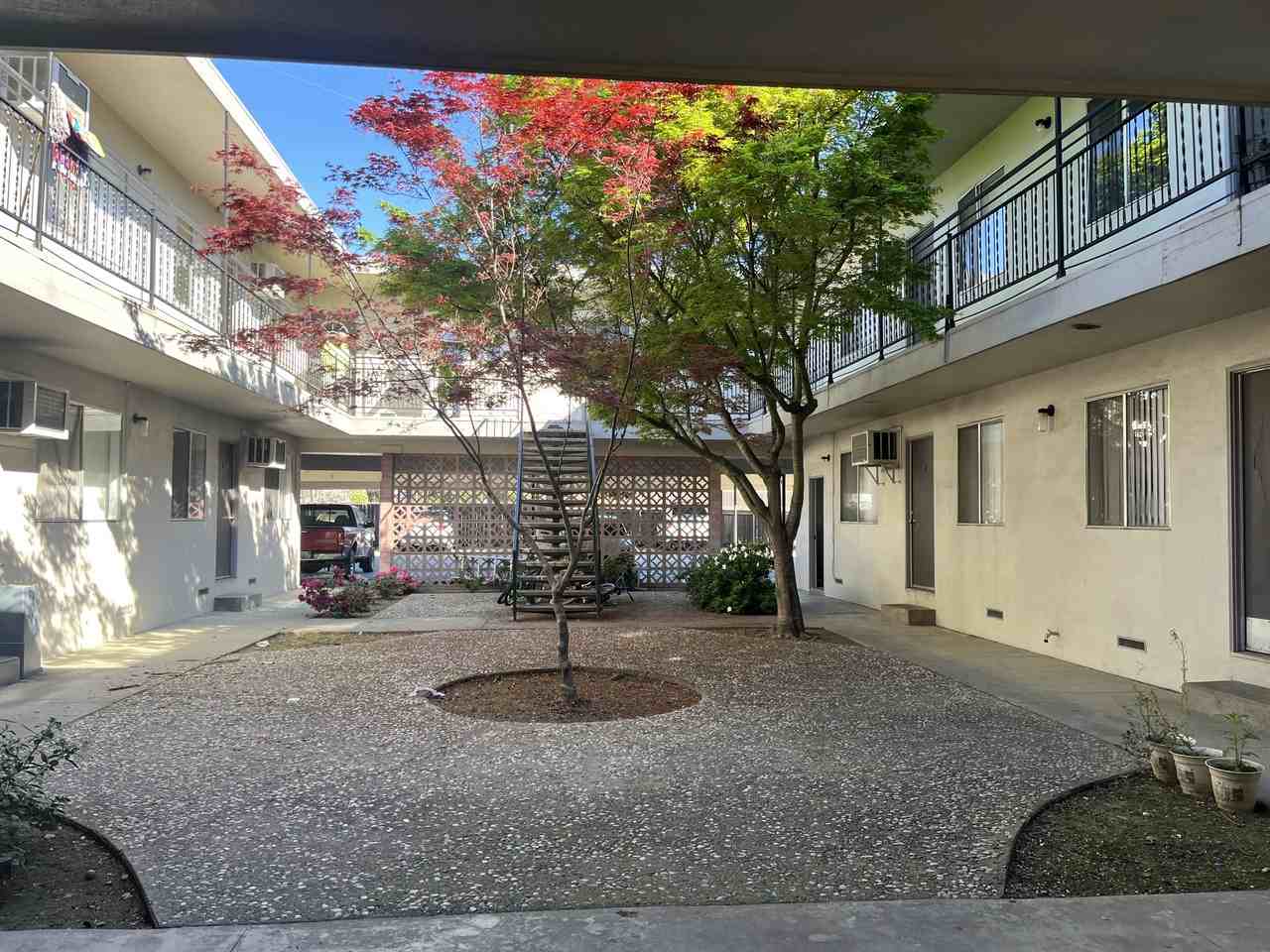 845 Kimball Avenue - Photo 4 of 13