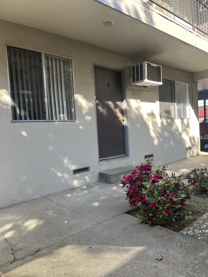 845 Kimball Avenue - Photo 5 of 13