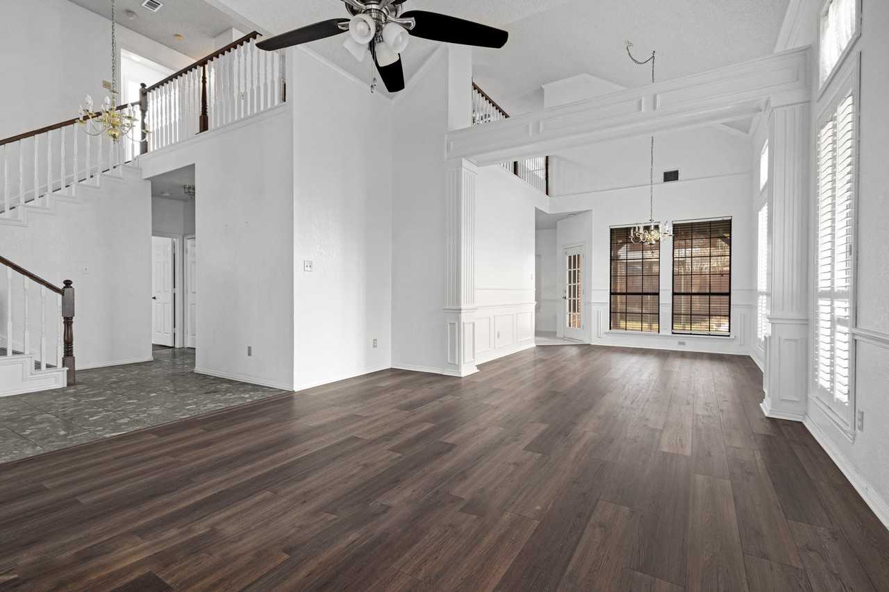 619 Allen Rd - Photo 4 of 24