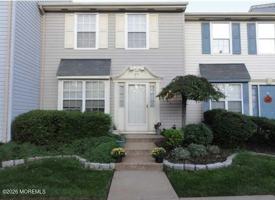 featured image of 45 Liverpool Ct
