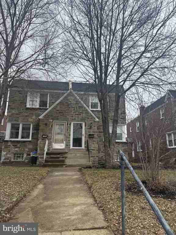 1131 Kerper St - Photo 2 of 19