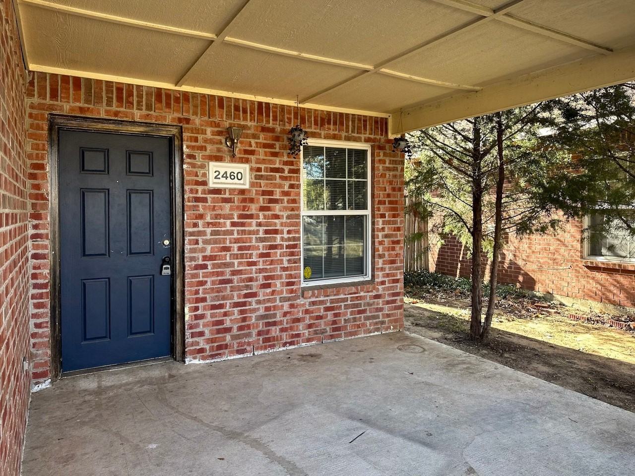 2460 Chinkapin Way - Photo 2 of 29