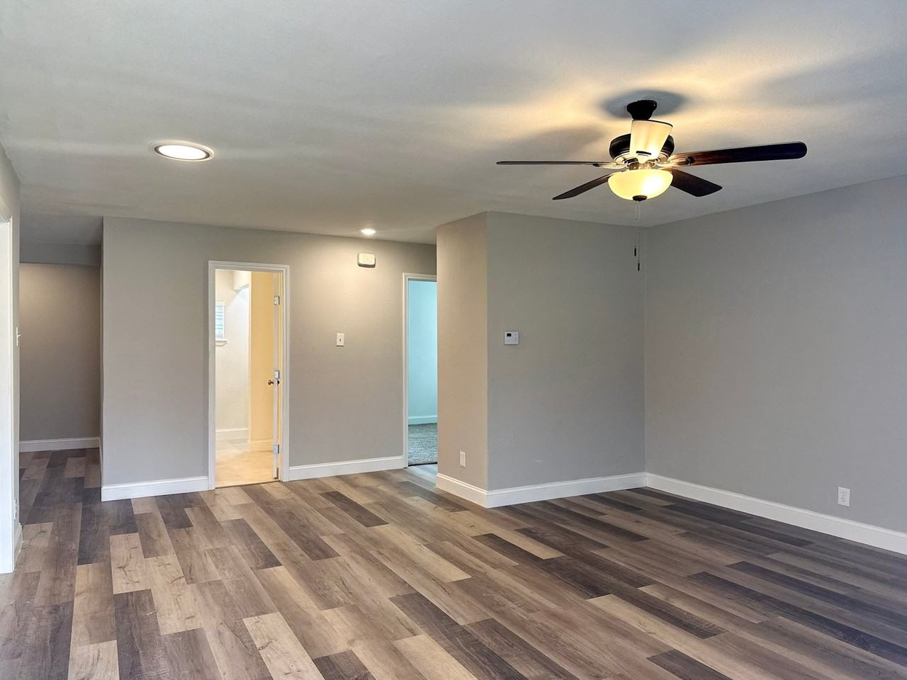 3118 Dartmouth Dr - Photo 2 of 30
