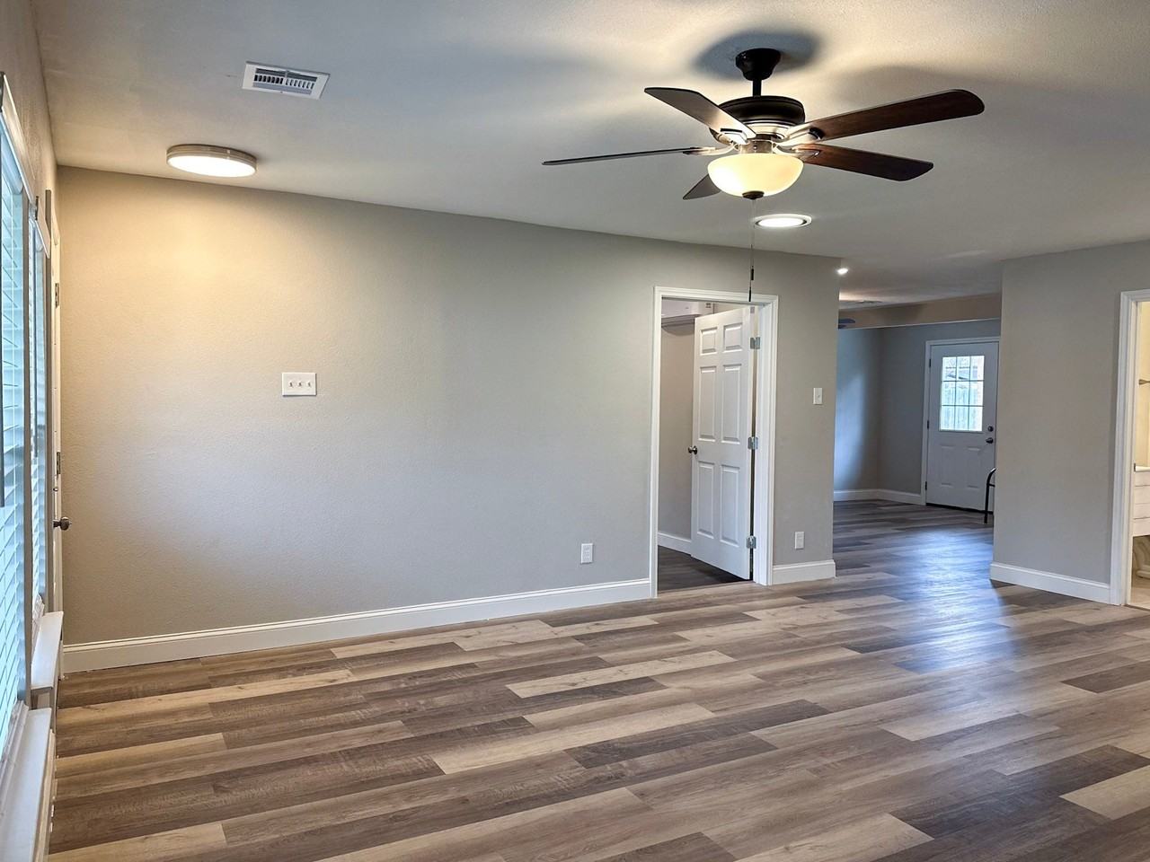 3118 Dartmouth Dr - Photo 5 of 30