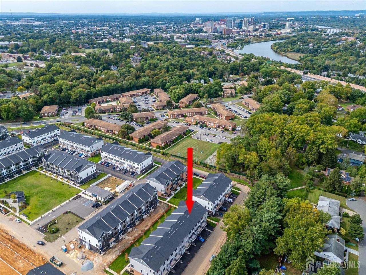 624 Sadie Cir - Photo 6 of 39