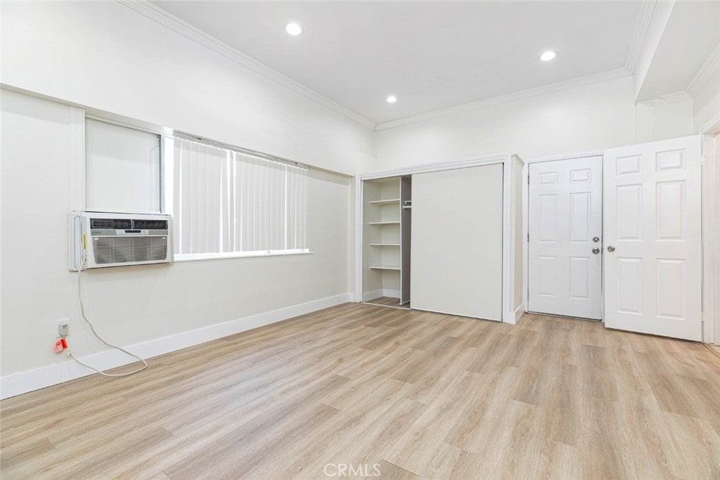 14319 Tiara St - Photo 6 of 14