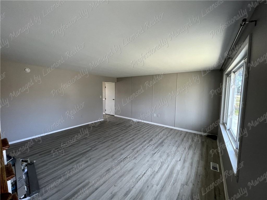 25 Greencliff Dr - Photo 4 of 25