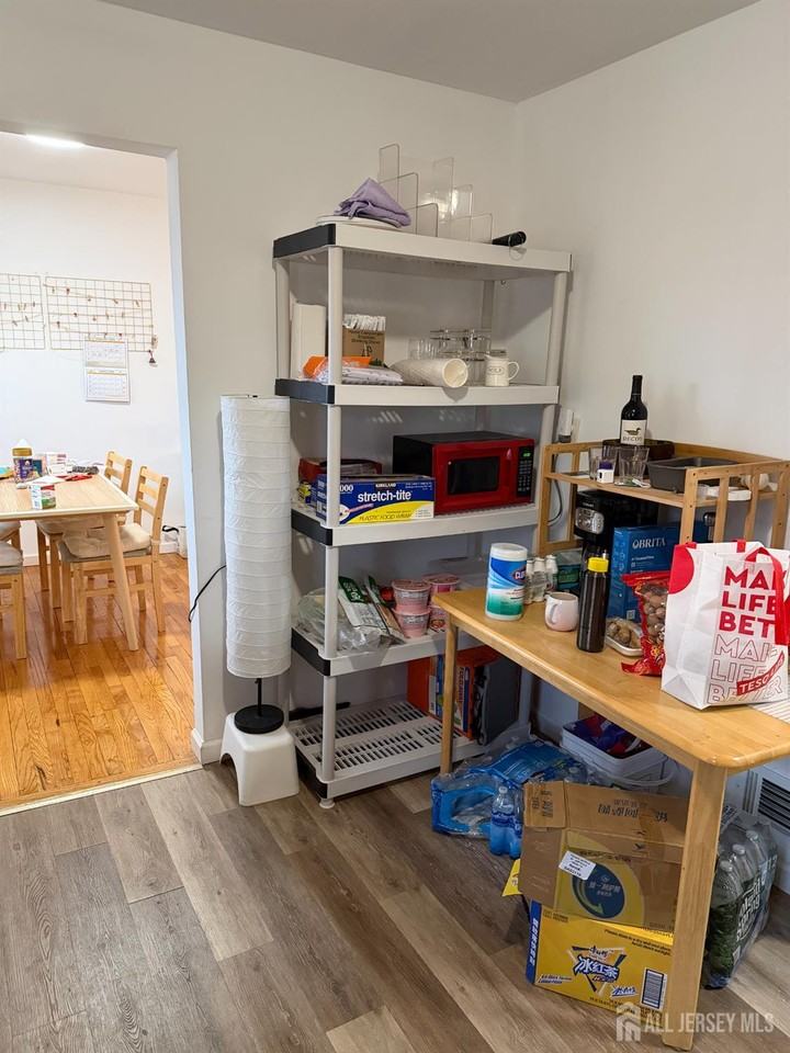 34 Nelson Ave - Photo 6 of 12