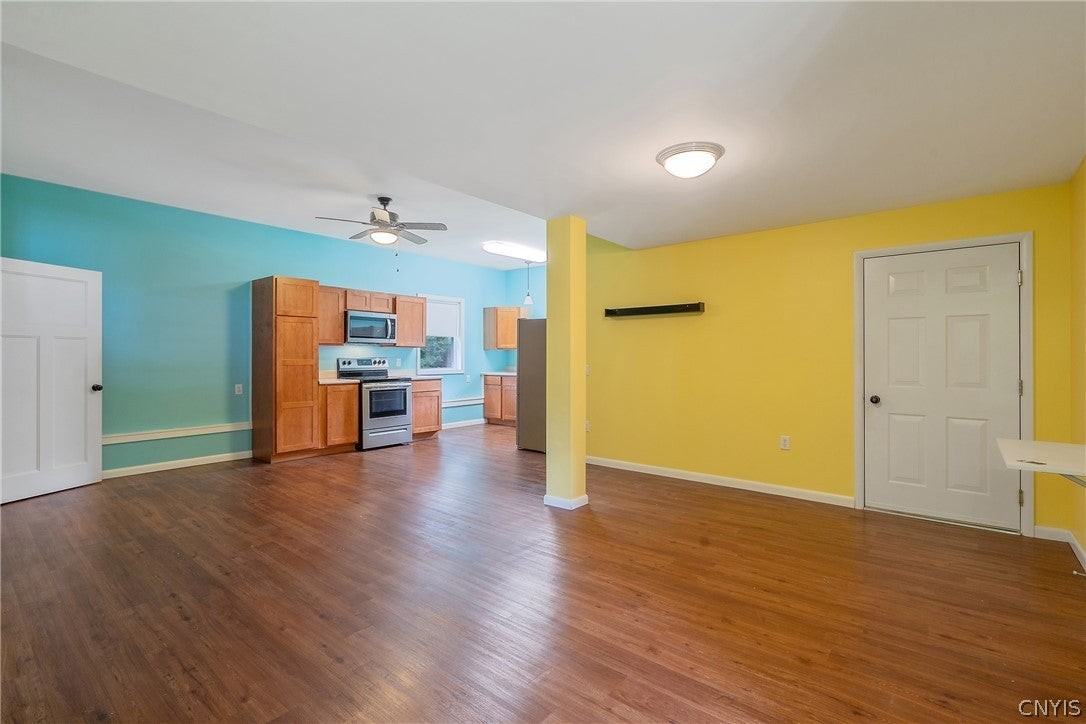 51 Singleton St - Photo 5 of 18