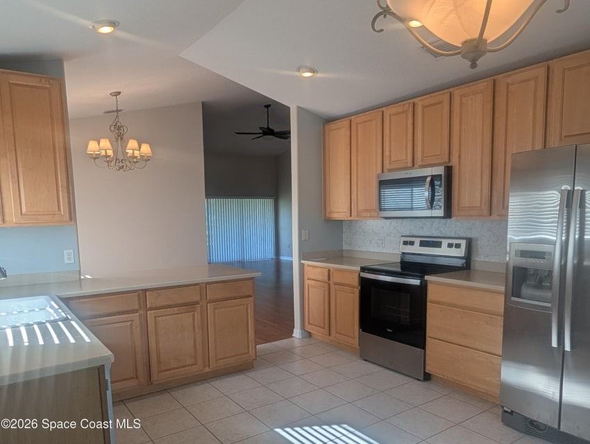 2877 Mondavi Dr - Photo 3 of 21