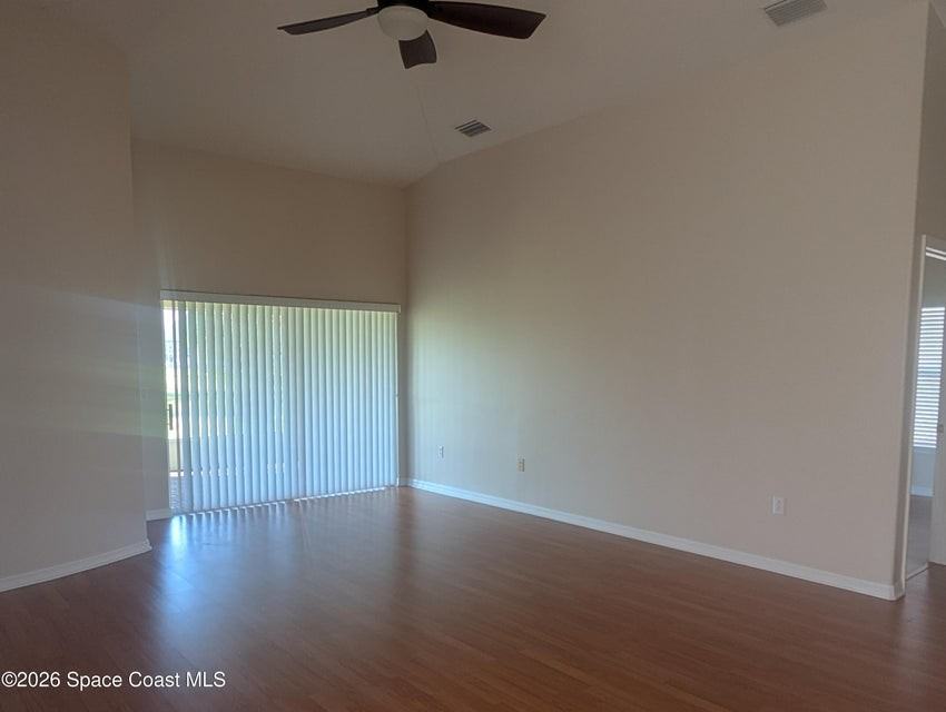 2877 Mondavi Dr - Photo 5 of 21