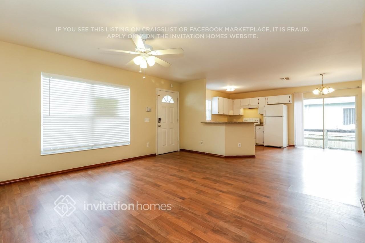 7605 S Obrien St - Photo 2 of 20