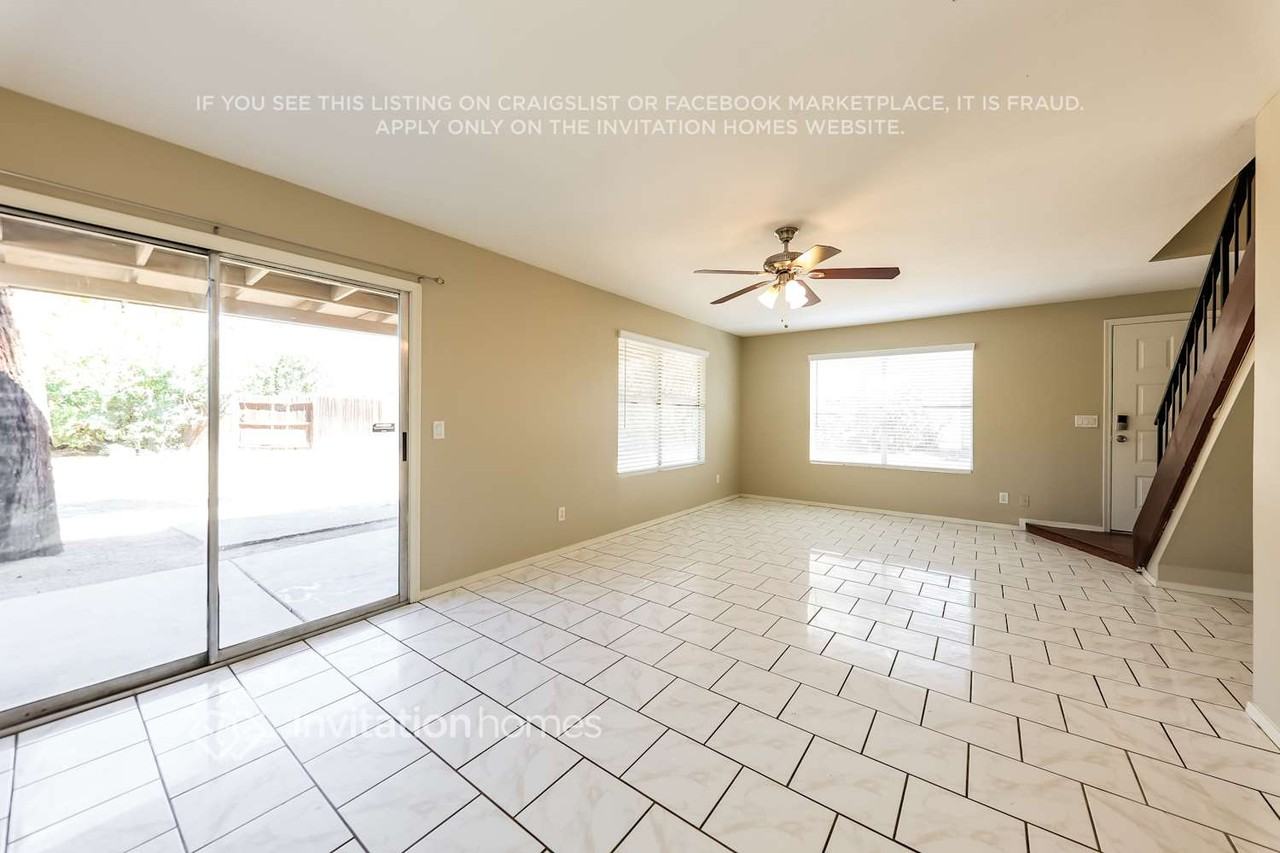 1014 E Marco Polo Rd - Photo 5 of 18