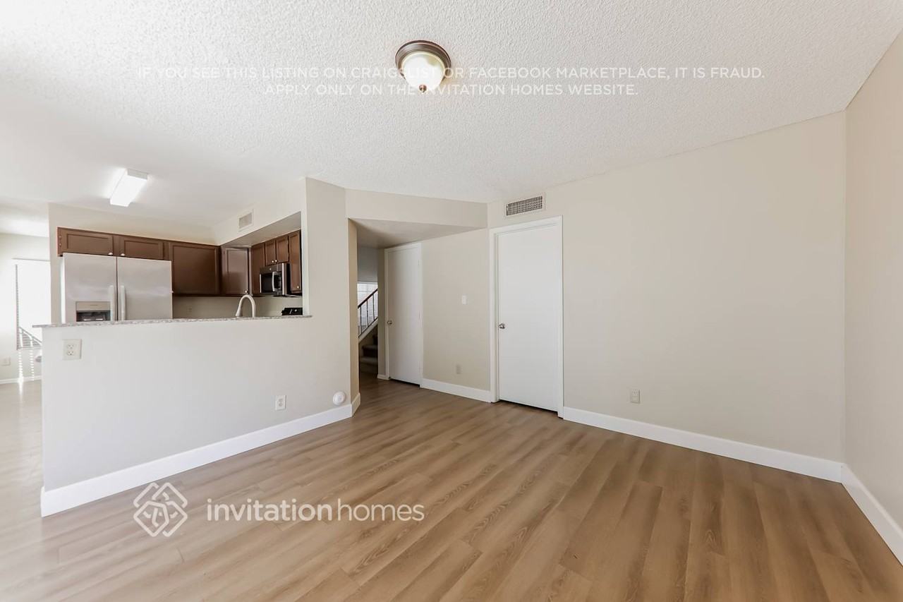 3833 W Camino Del Rio - Photo 7 of 18