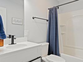 featured image of E Hill Dr