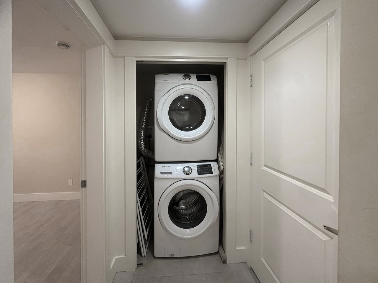 2759 West 34th Avenue - Photo 3 of 12