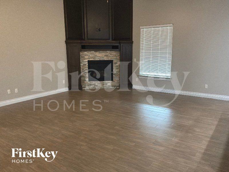 9124 Sw 32nd St - Photo 3 of 13