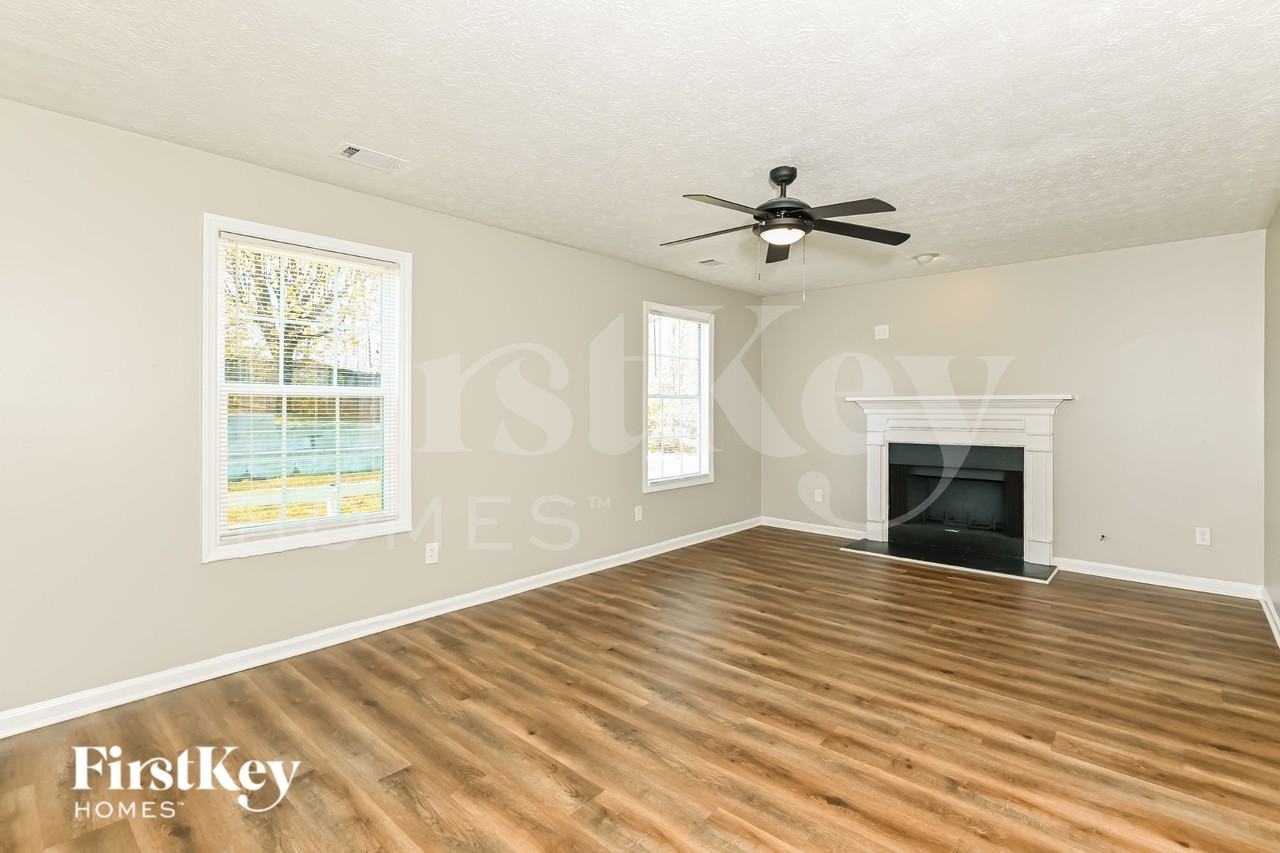 2785 Brookhill Ct - Photo 3 of 19