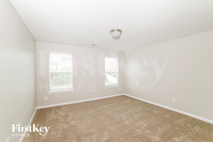 5720 Misty Hill Cir - Photo 7 of 15