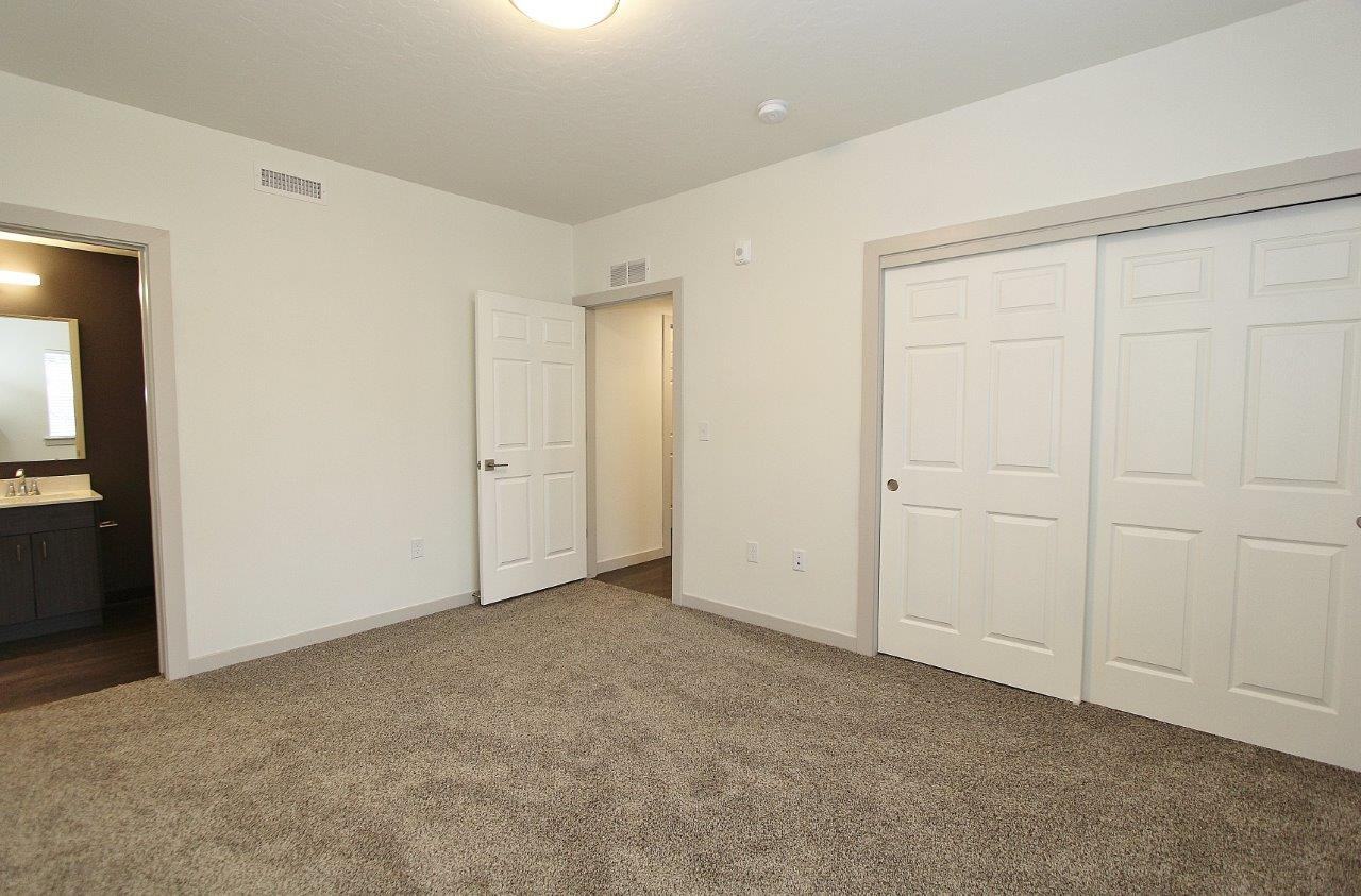 1714 N Cole Rd #105 - Photo 7 of 19