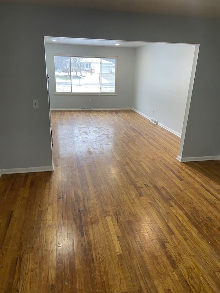 8041 Wesley Dr #8043 - Photo 3 of 24