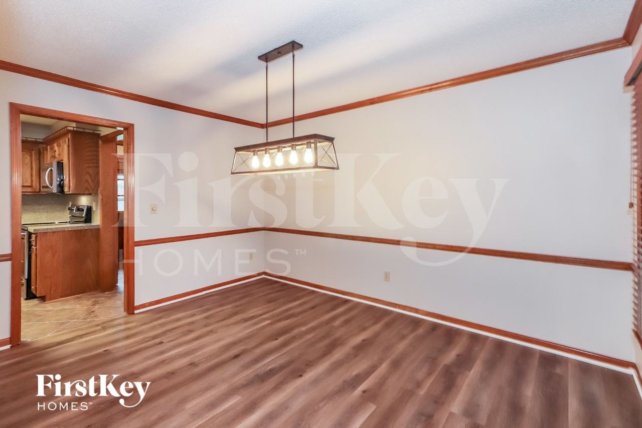 2012 S Downing St - Photo 4 of 15