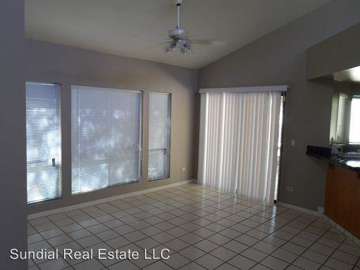 10838 N 10th St - Photo 2 of 18