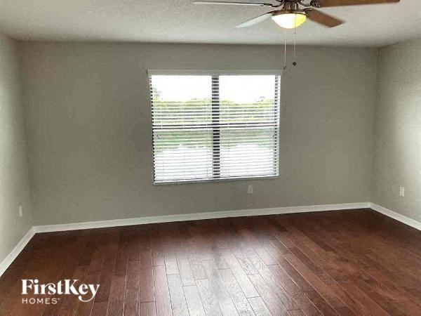 1506 Acadia Harbor Pl - Photo 5 of 11