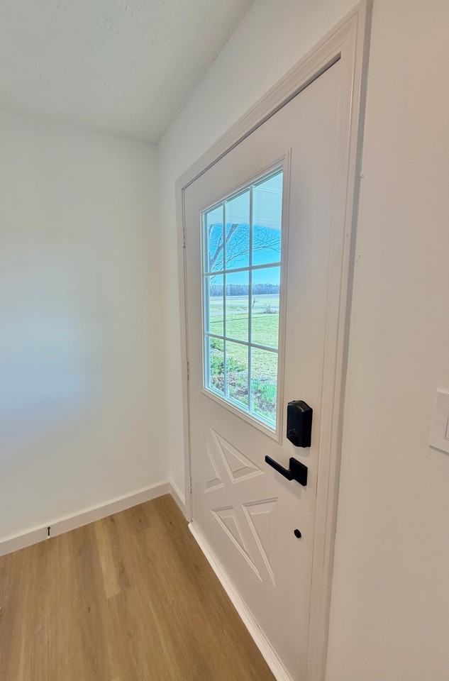 9148 Crottinger Rd - Photo 3 of 37