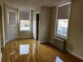 featured image of 295 Nahant Rd #4