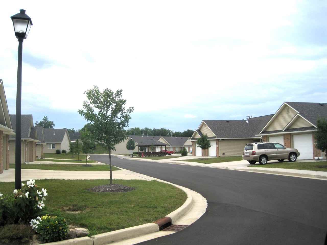 6321 Sapphire Trl #6321 - Photo 4 of 7