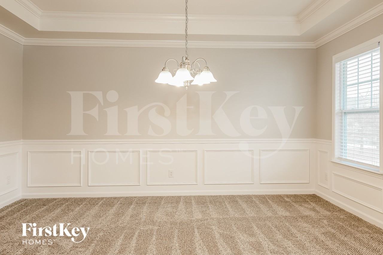 15022 Ockeechobee Ct - Photo 6 of 19