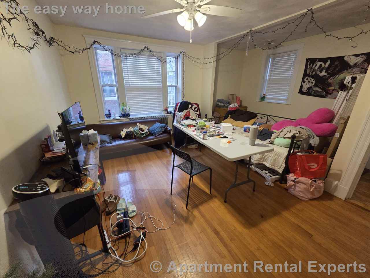 25 Fairfield St #6 - Photo 3 of 10