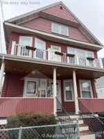 featured image of 93A Capen St #2