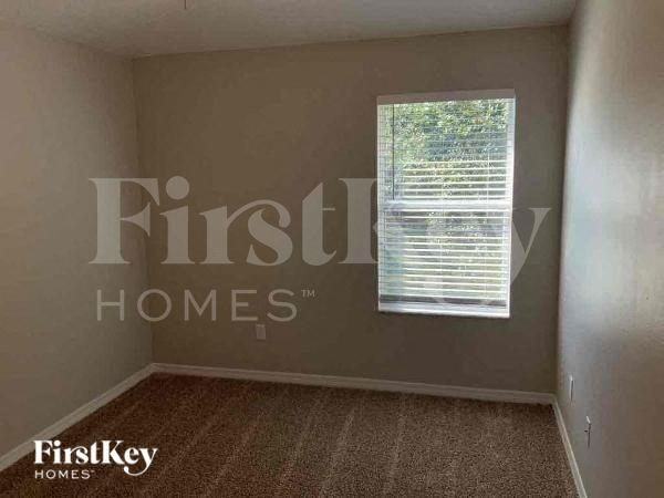 1335 Emerald Hill Way - Photo 7 of 13