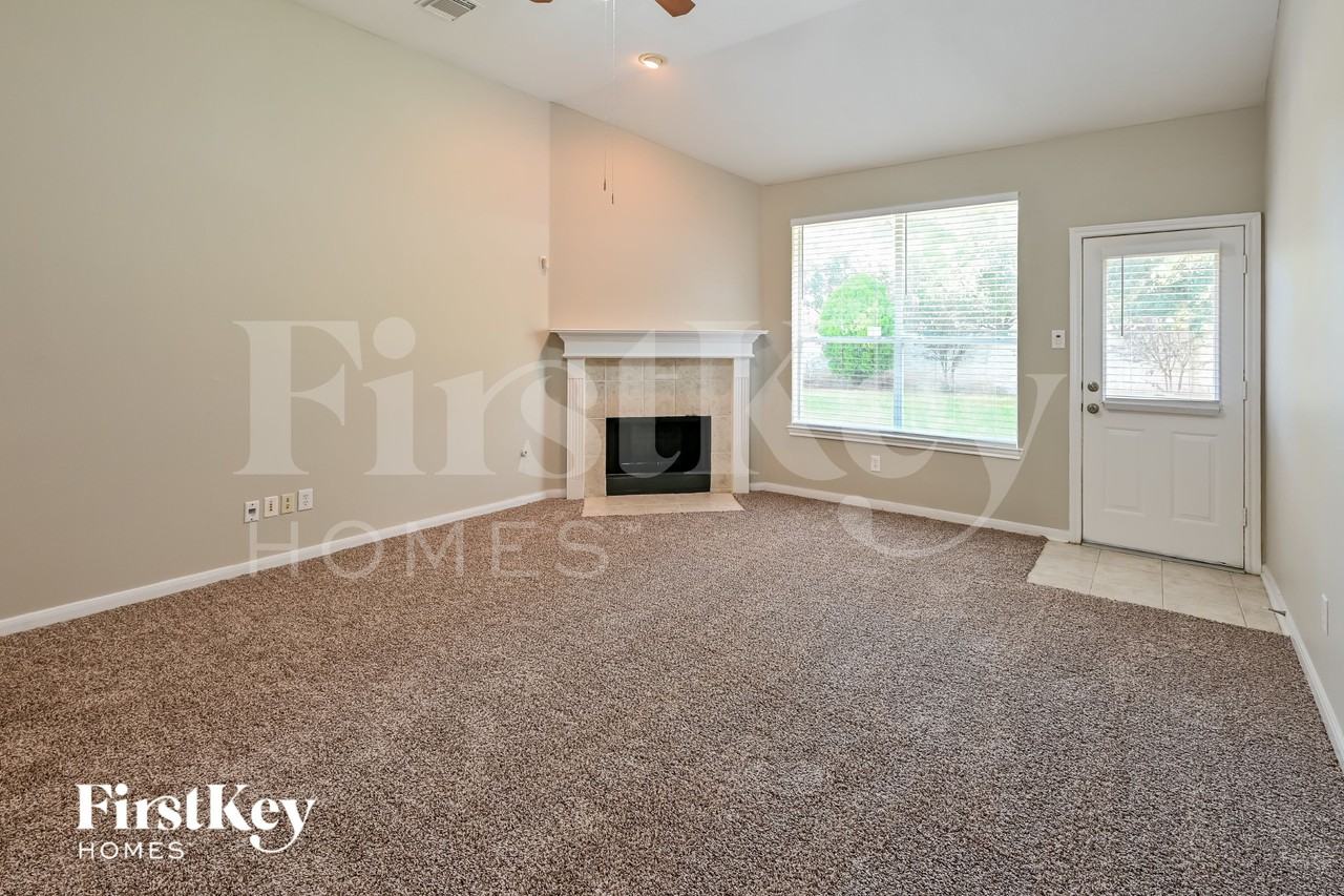 23722 River Place Dr - Photo 3 of 16