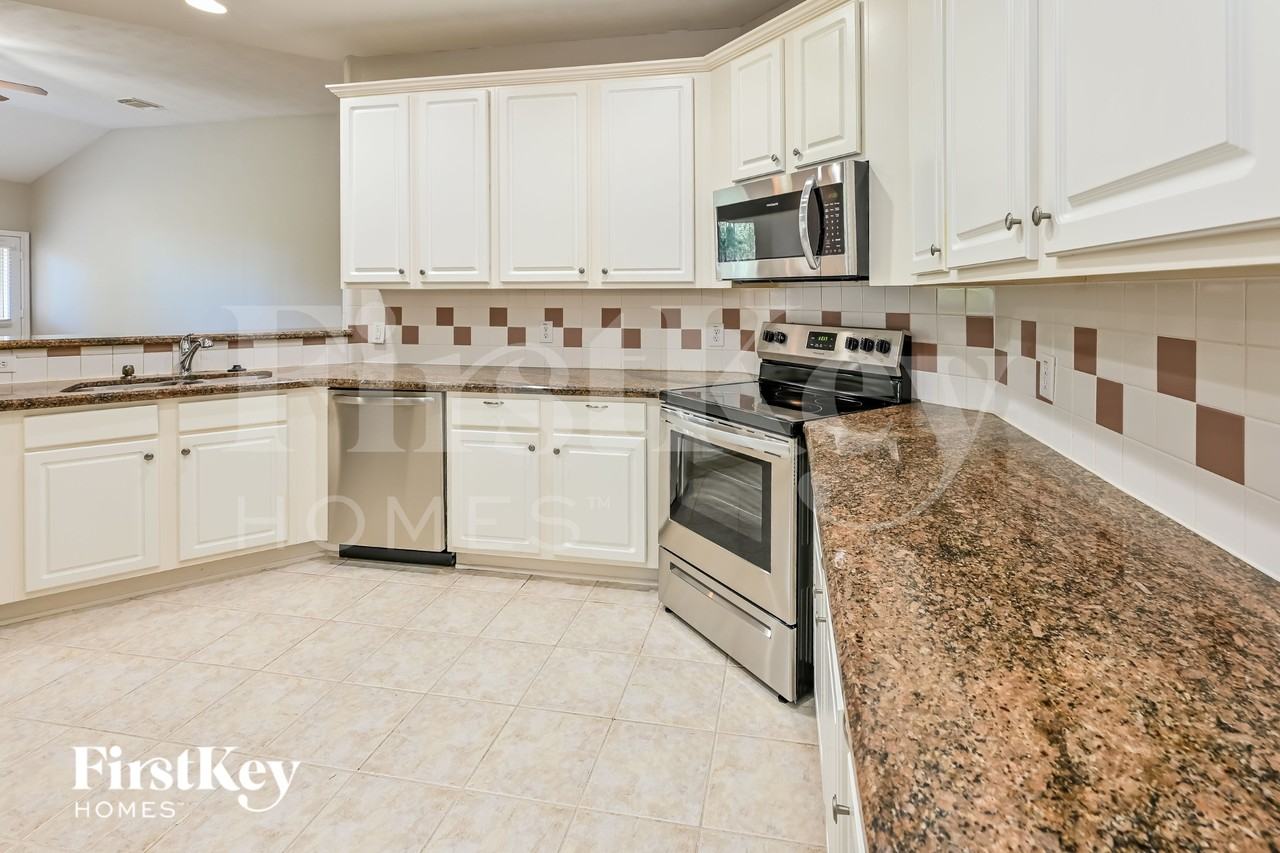 23722 River Place Dr - Photo 7 of 16