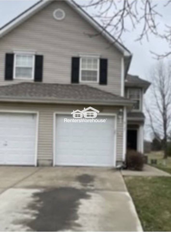 8127 N Lawn Ave - Photo 2 of 2