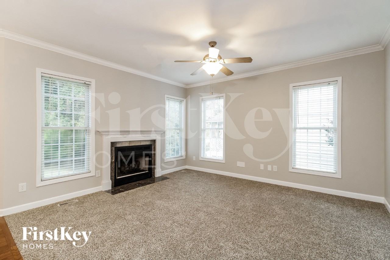 3205 Quail Run Dr - Photo 3 of 16