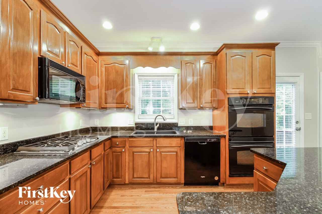 3205 Quail Run Dr - Photo 6 of 16