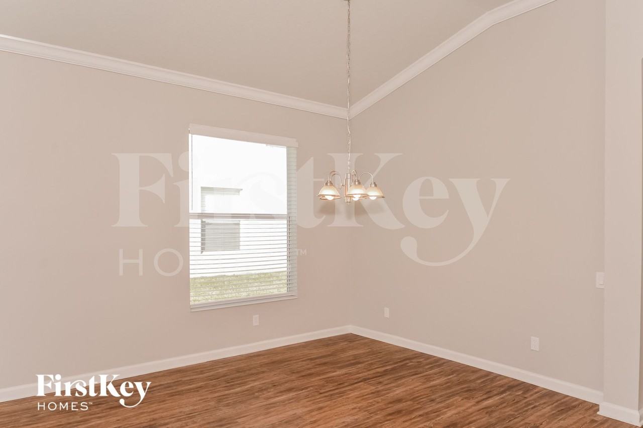 9924 59th St E - Photo 5 of 15