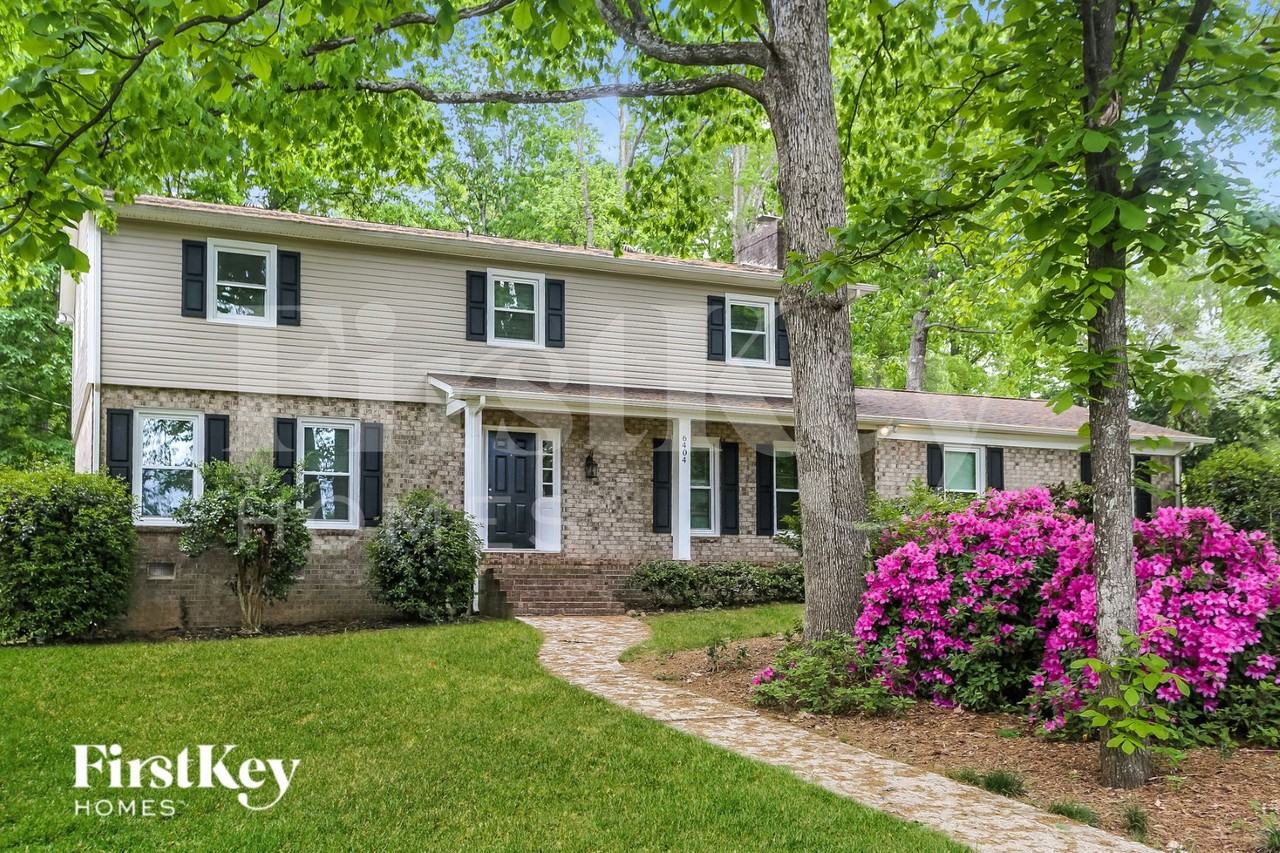 6404 Pencade Ln - Photo 2 of 15