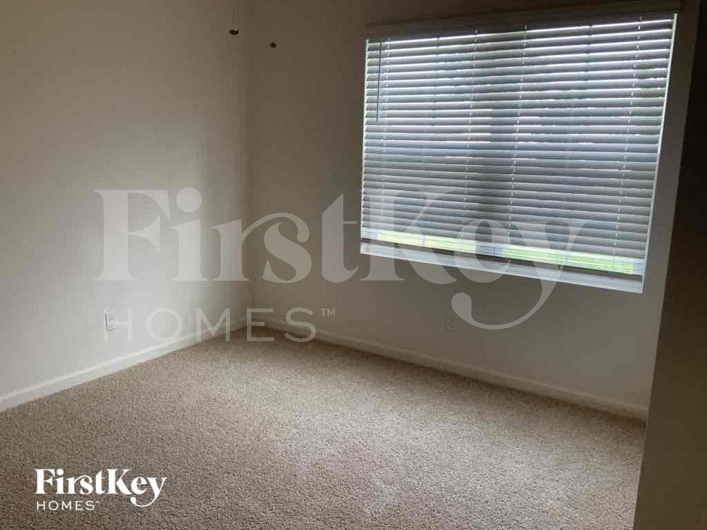 6938 Nw Daffodil Ln - Photo 7 of 14