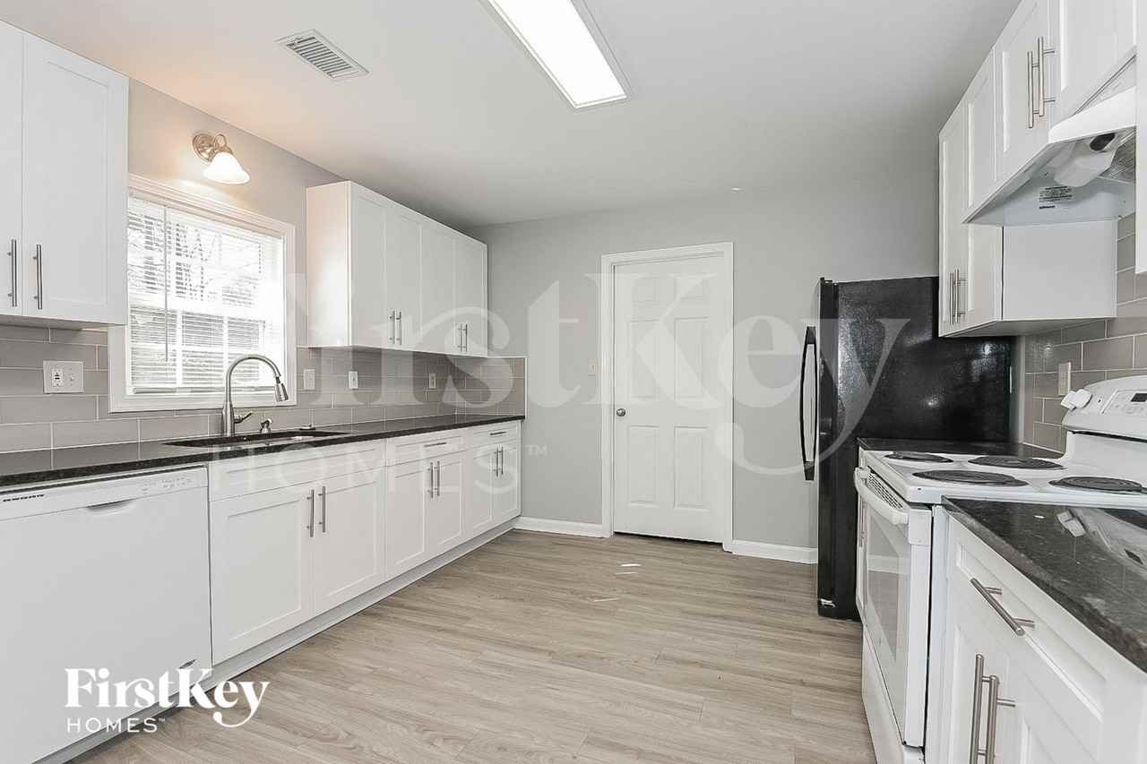 4257 Centennial Trl - Photo 7 of 15