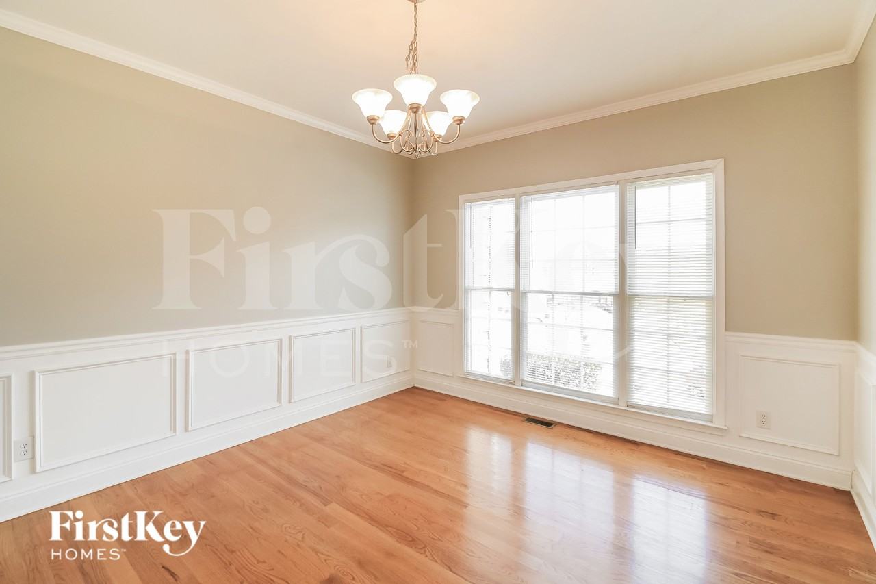 8122 Primrose Cv Se - Photo 5 of 19