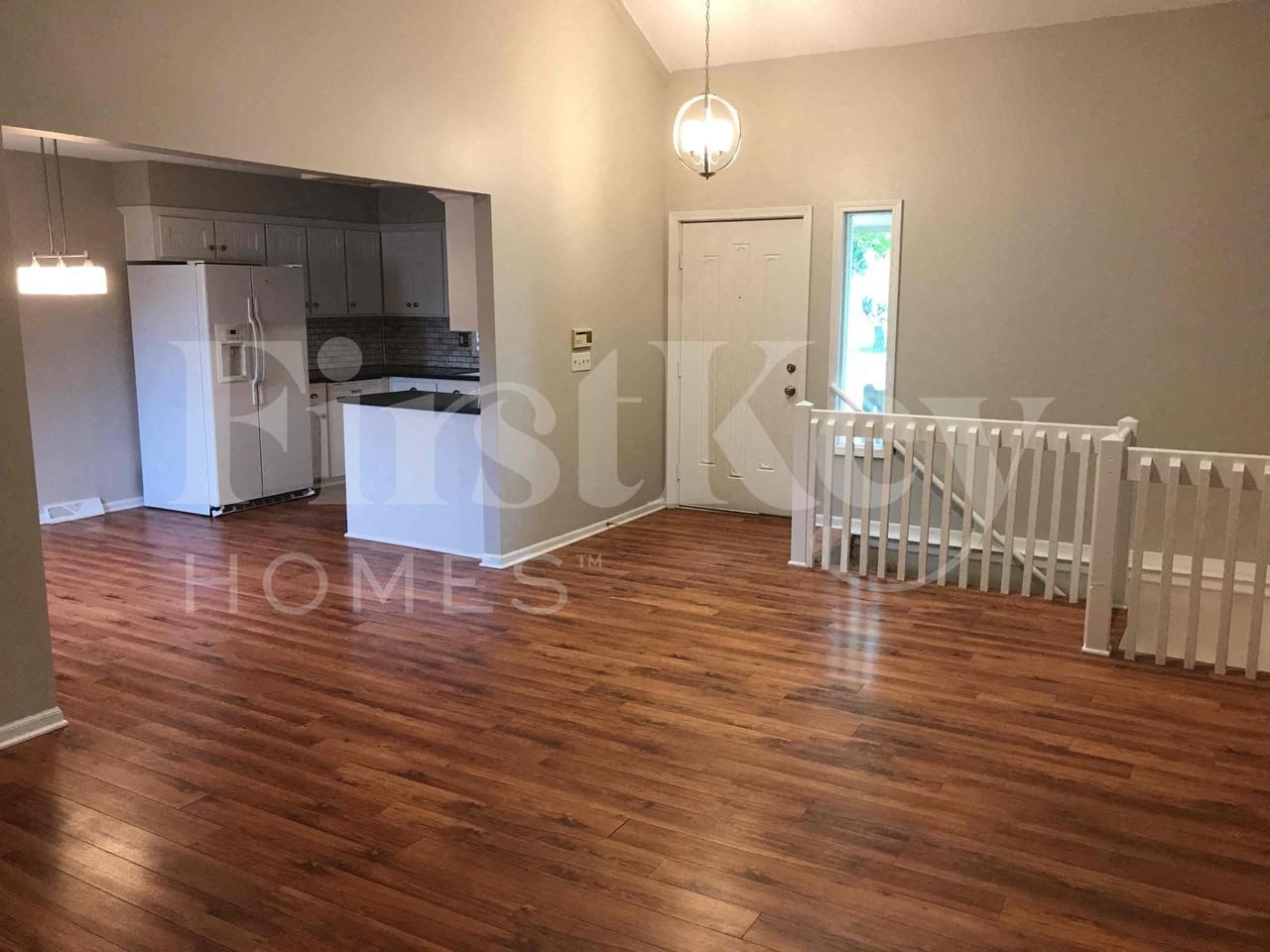 804 Ne Karapat Dr - Photo 3 of 22