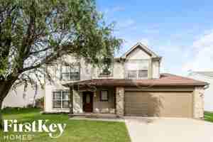 featured image of 746 Apple Ln