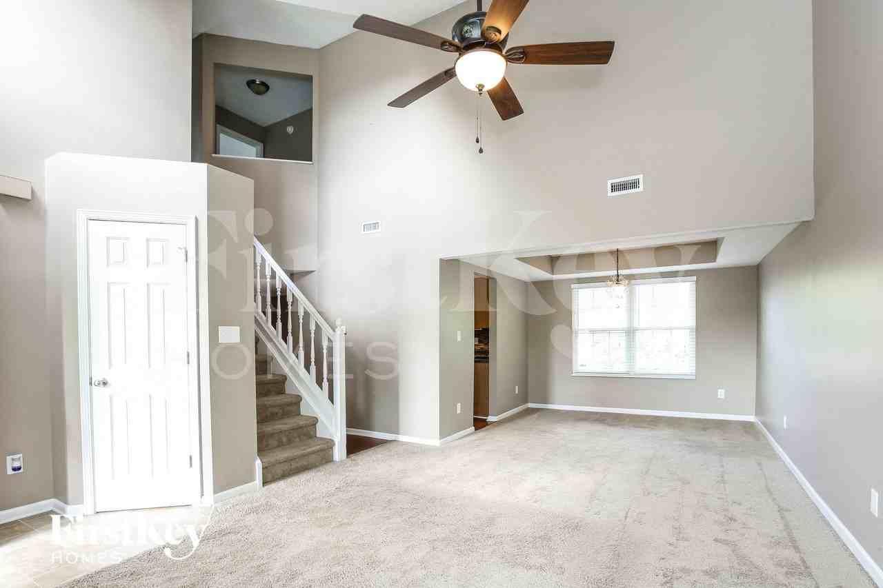 5970 Polonius Dr - Photo 4 of 15