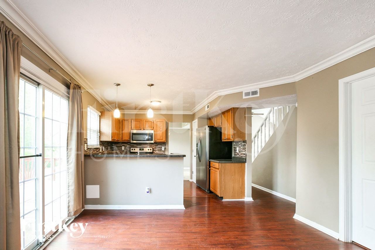 5970 Polonius Dr - Photo 6 of 15